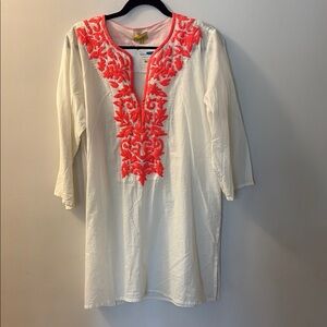 Embroidered White and Pink Women's Tunic
